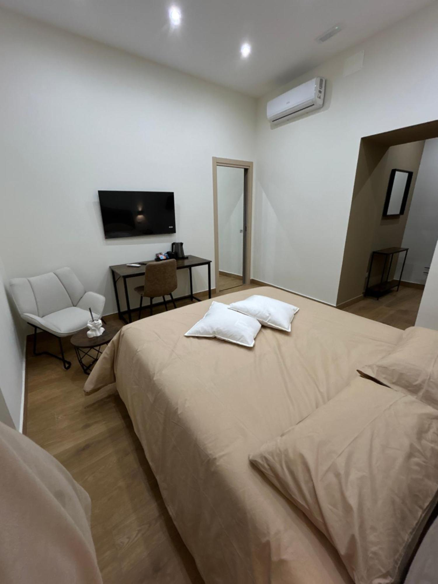 Somnia Luxury Rooms Nápoly Kültér fotó