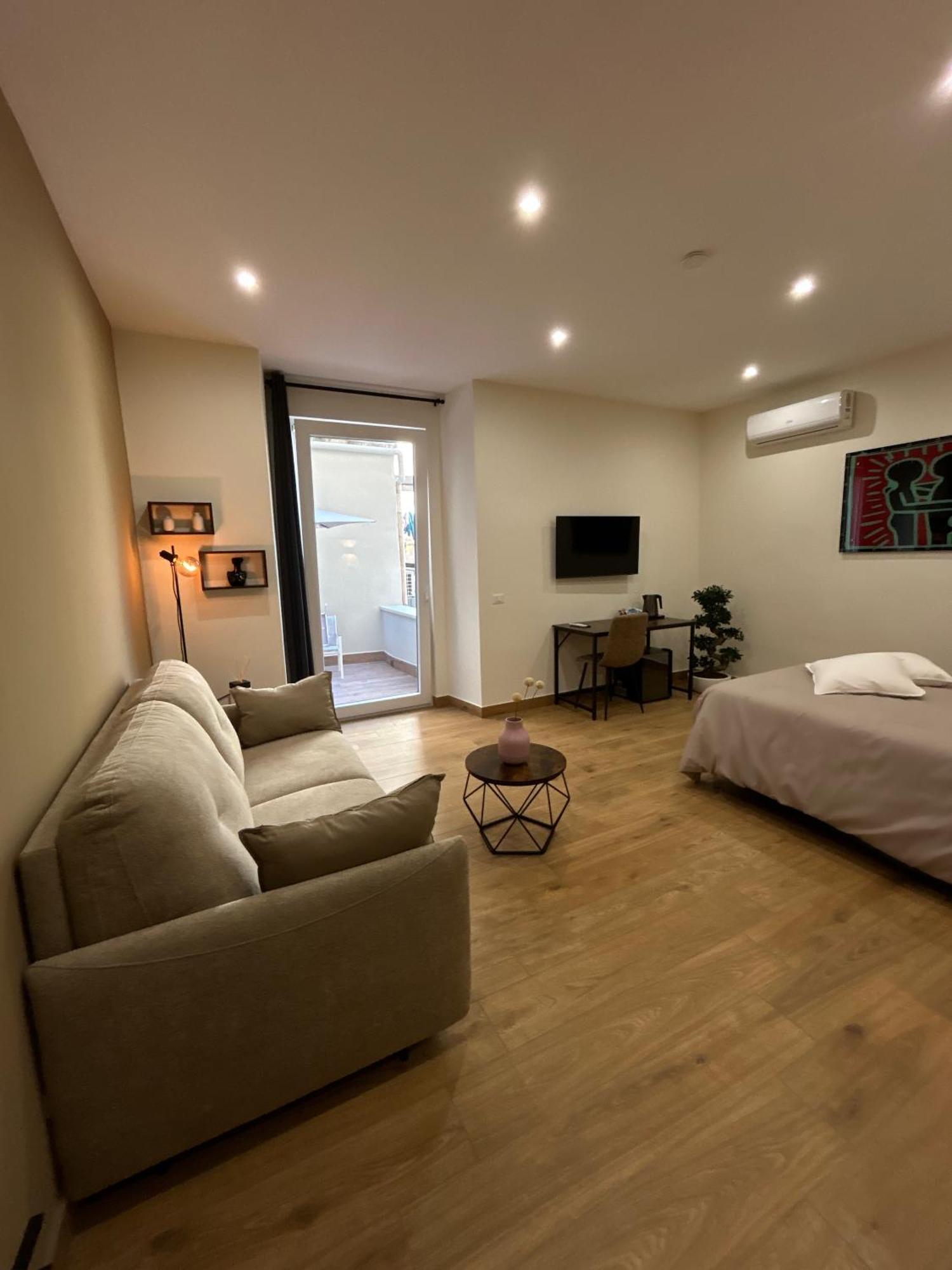 Somnia Luxury Rooms Nápoly Kültér fotó