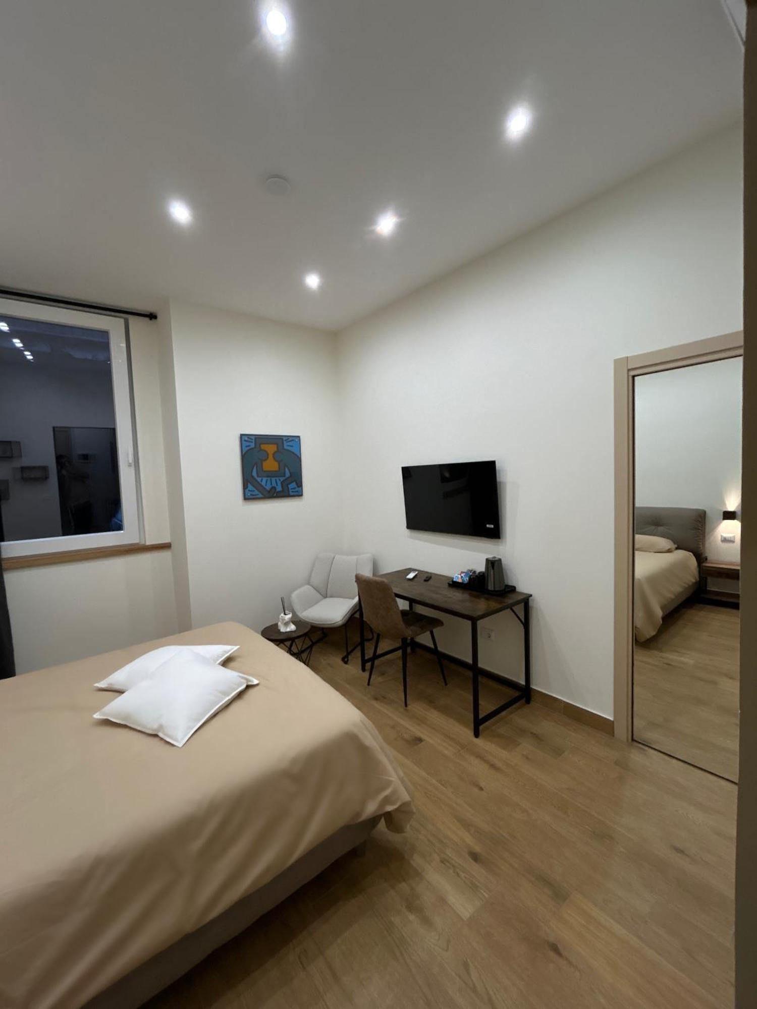 Somnia Luxury Rooms Nápoly Kültér fotó