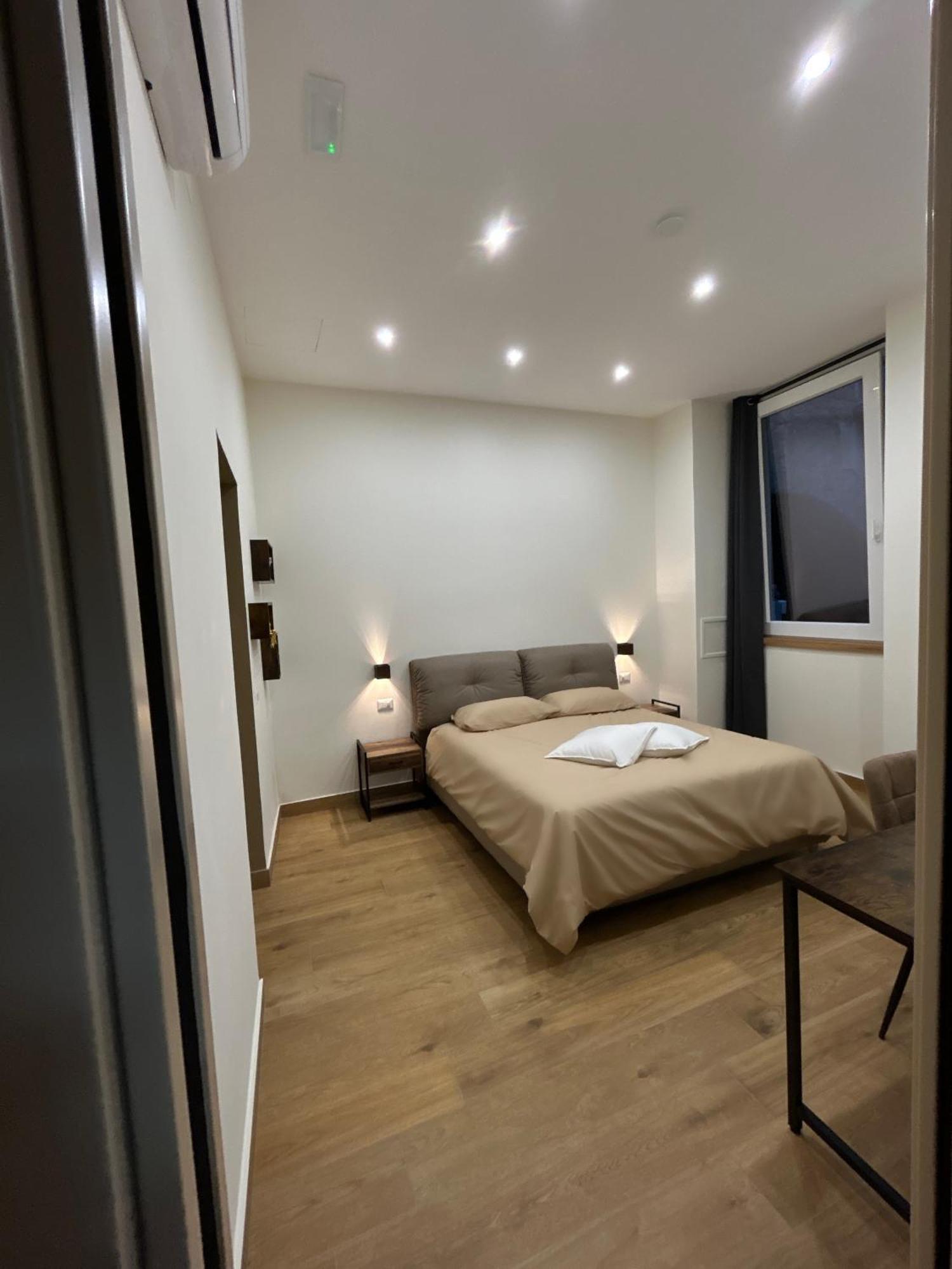Somnia Luxury Rooms Nápoly Kültér fotó
