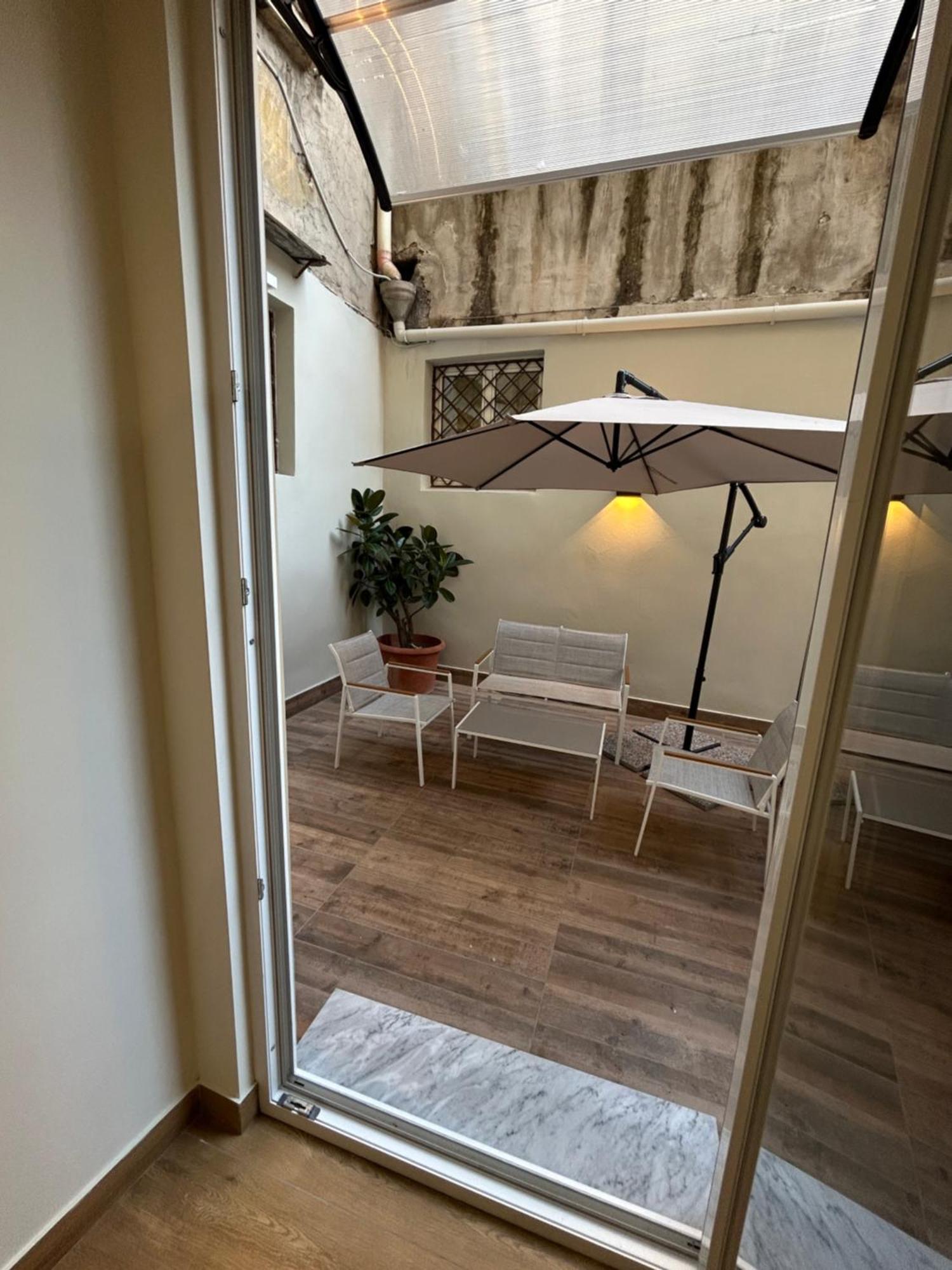 Somnia Luxury Rooms Nápoly Kültér fotó