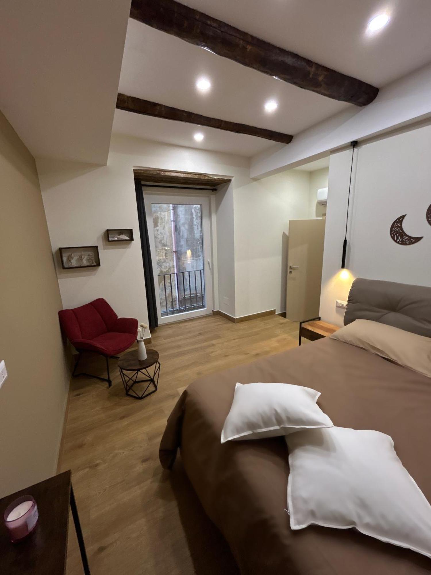 Somnia Luxury Rooms Nápoly Kültér fotó
